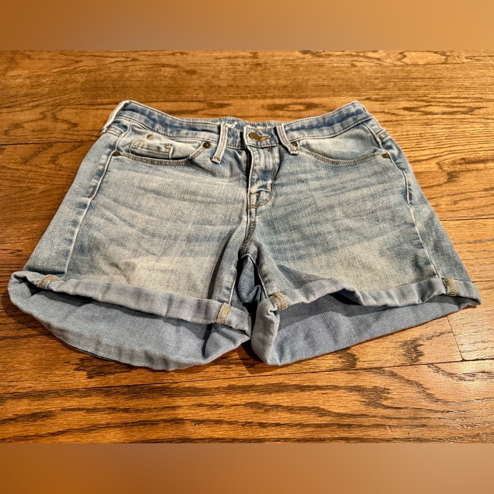 Mossimo High Rise Midi Denim Shorts Light Wash Size 2
